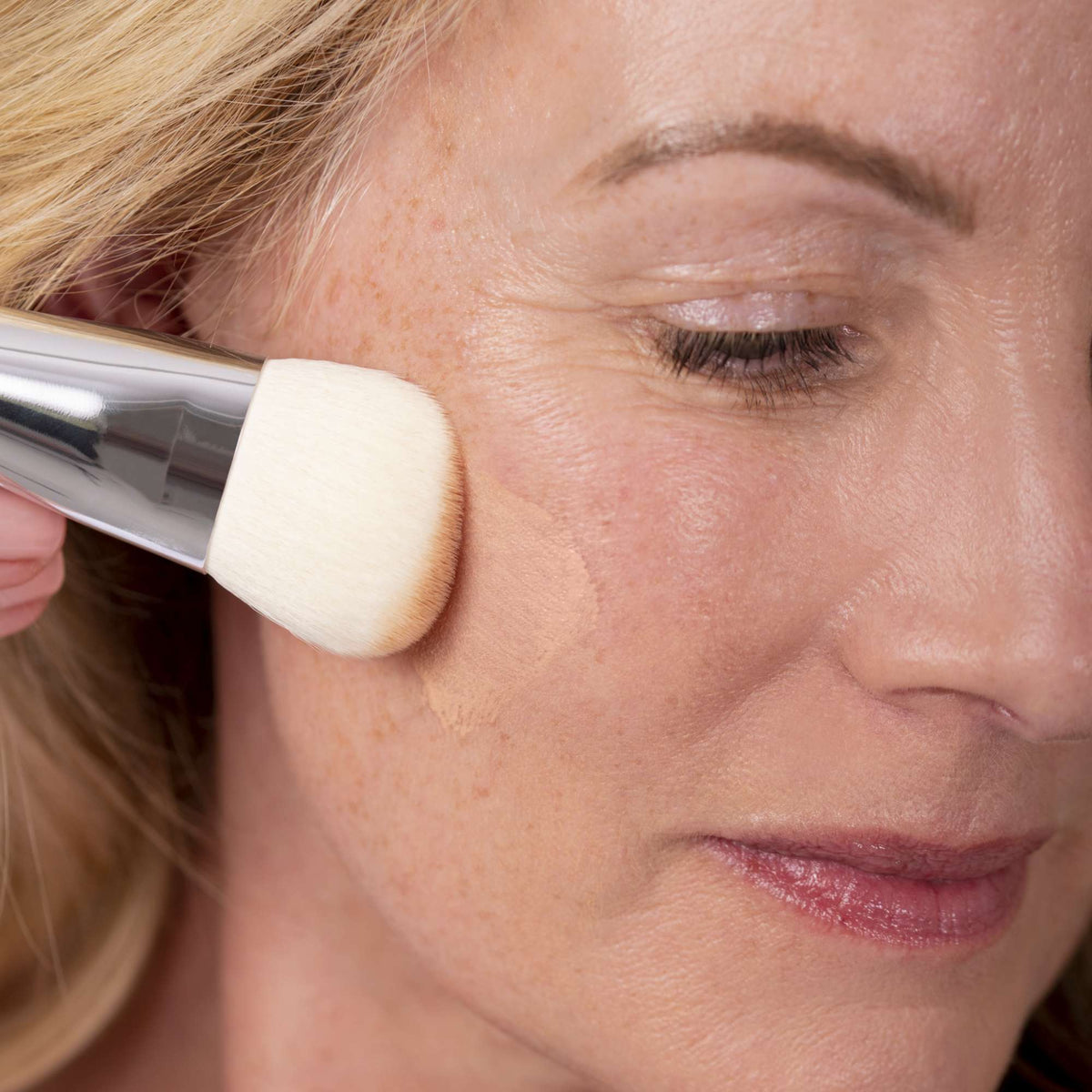 Teint T-Brush
