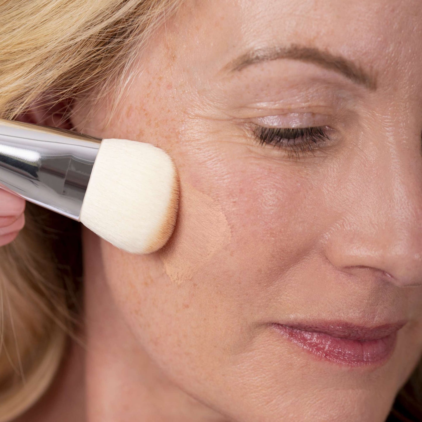 Teint T-Brush