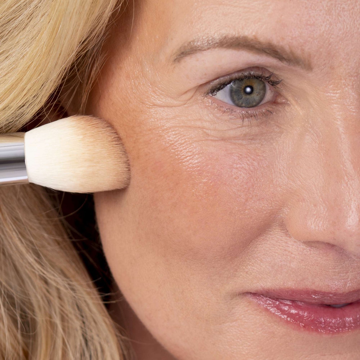 Blush/Bronzer T-Brush